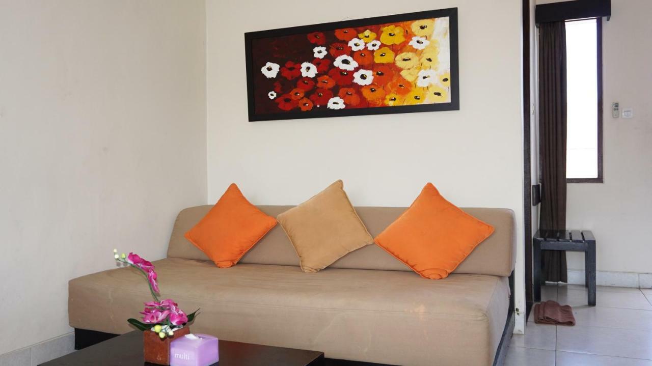 Aparthotel Krisna Seminyak Esterno foto